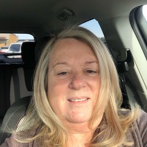 Meet your Posher, Pam